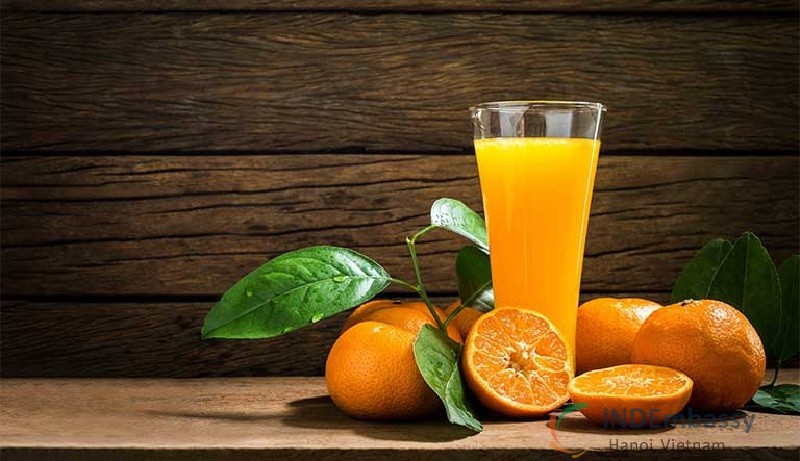 Viêm họng uống nước cam không